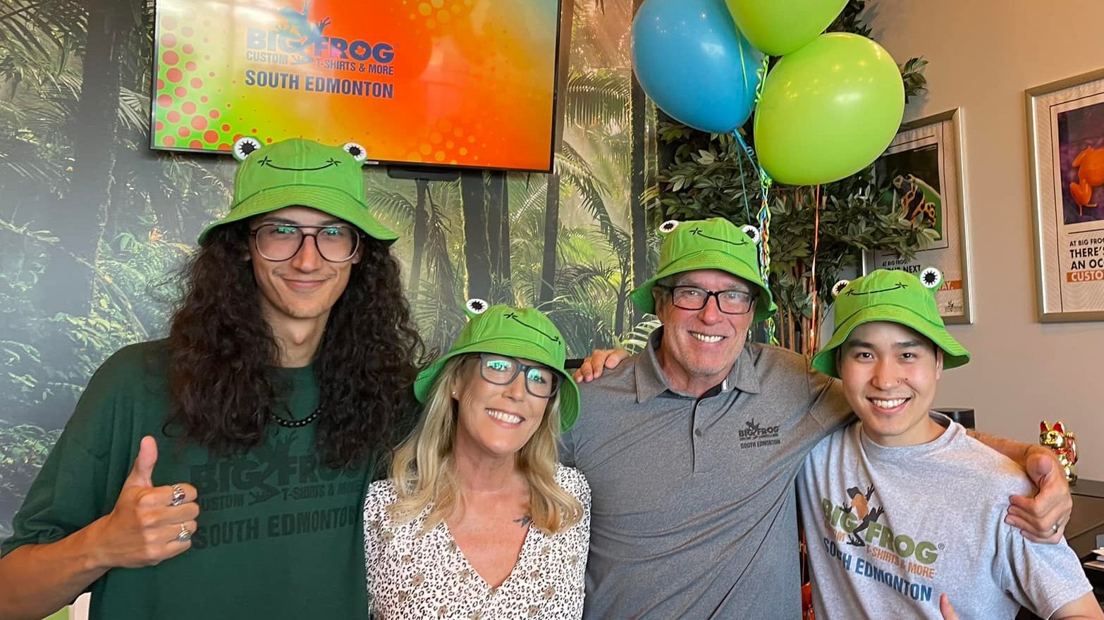 Five Great Ways to Market Your Big Frog T-Shirt Printing Business